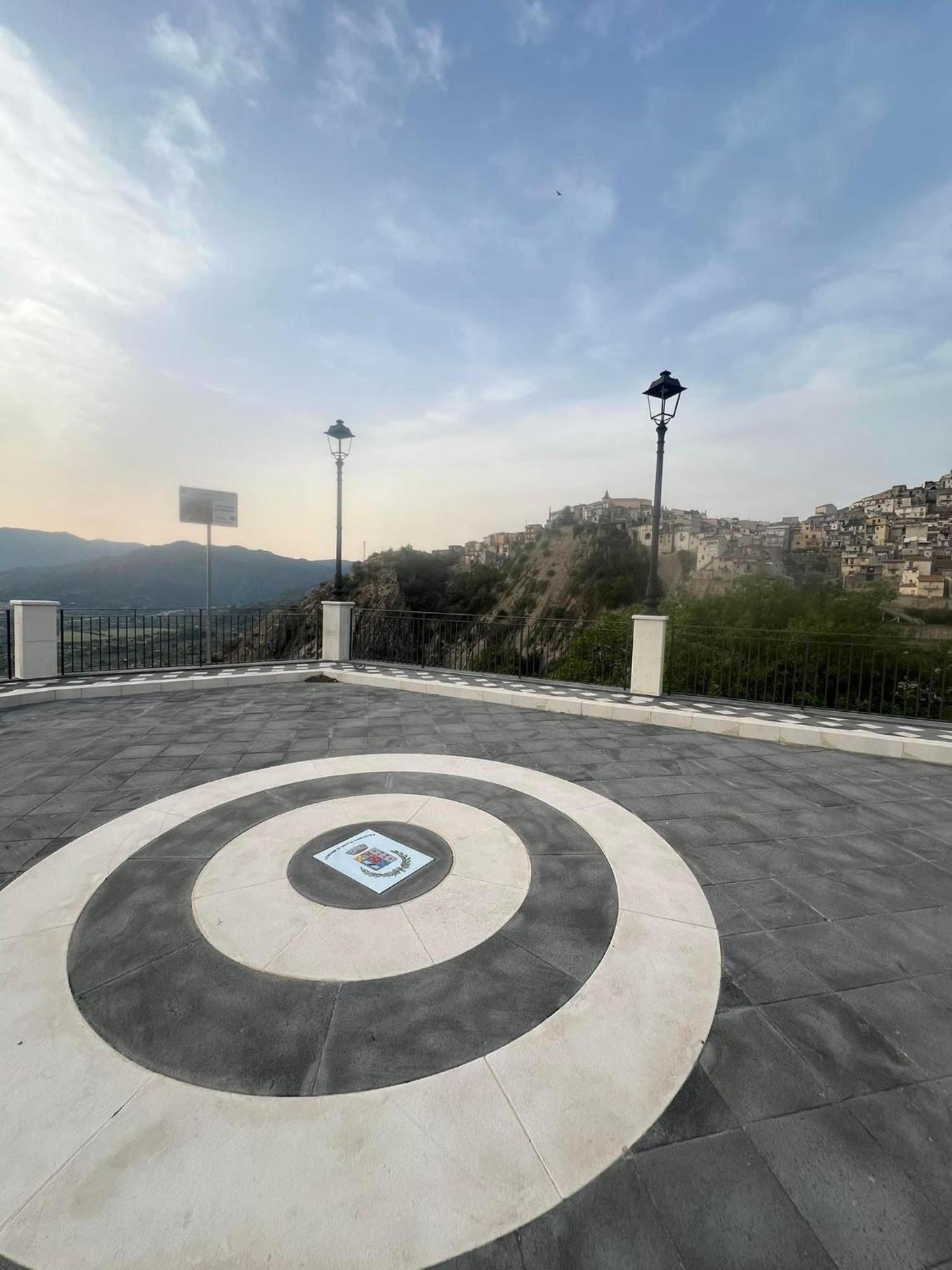 Casa Belvedere Motta Camastra Gole Alcantara 外观 照片